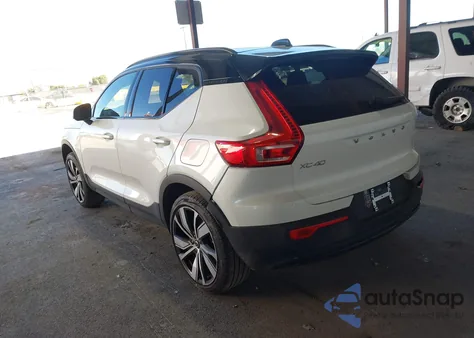 2022 Volvo Xc40 Recharge Pure Electric P8 Twin Ultimate from USA, damaged, VIN YV4ED3UB3N2700319